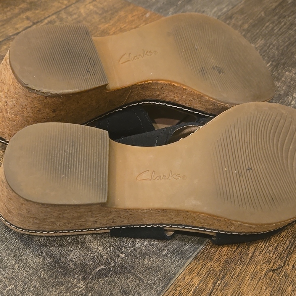 Clarks Giselle Sandal - Picture 7 of 15